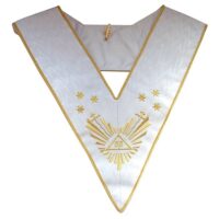 Colar de grau 33